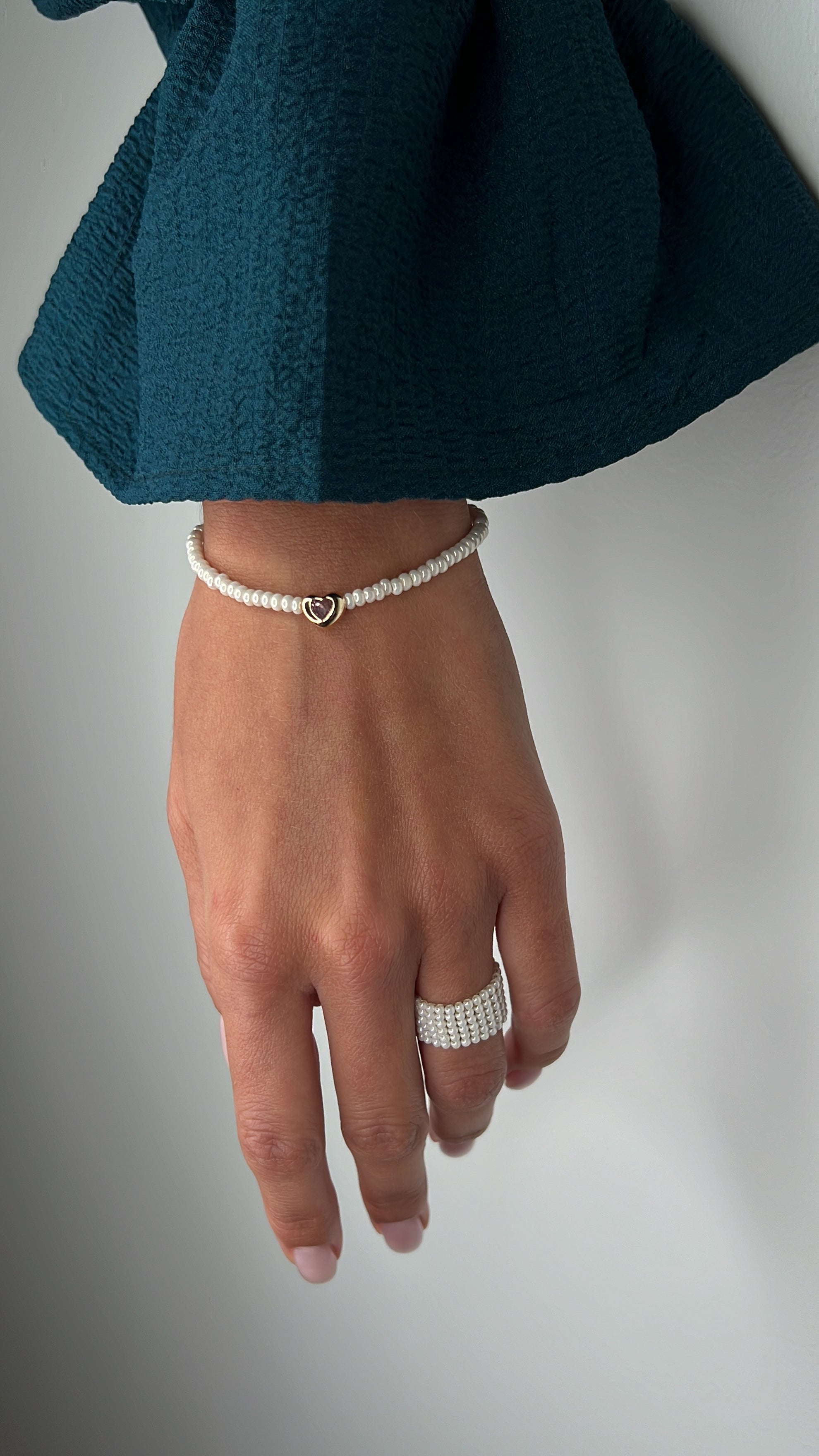 BALTĀ PĒRLE - MAJORKA