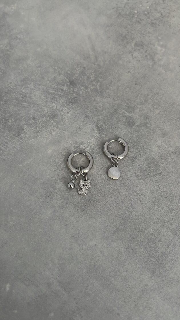 Auskari EARRINGS-59 ar elegantu dizainu un mūsdienīgu izskatu, piemēroti ikdienas valkāšan