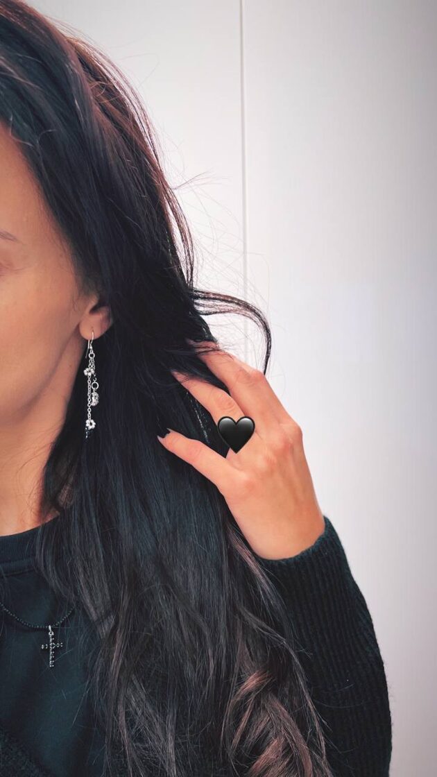 Auskari ar Piekariņiem