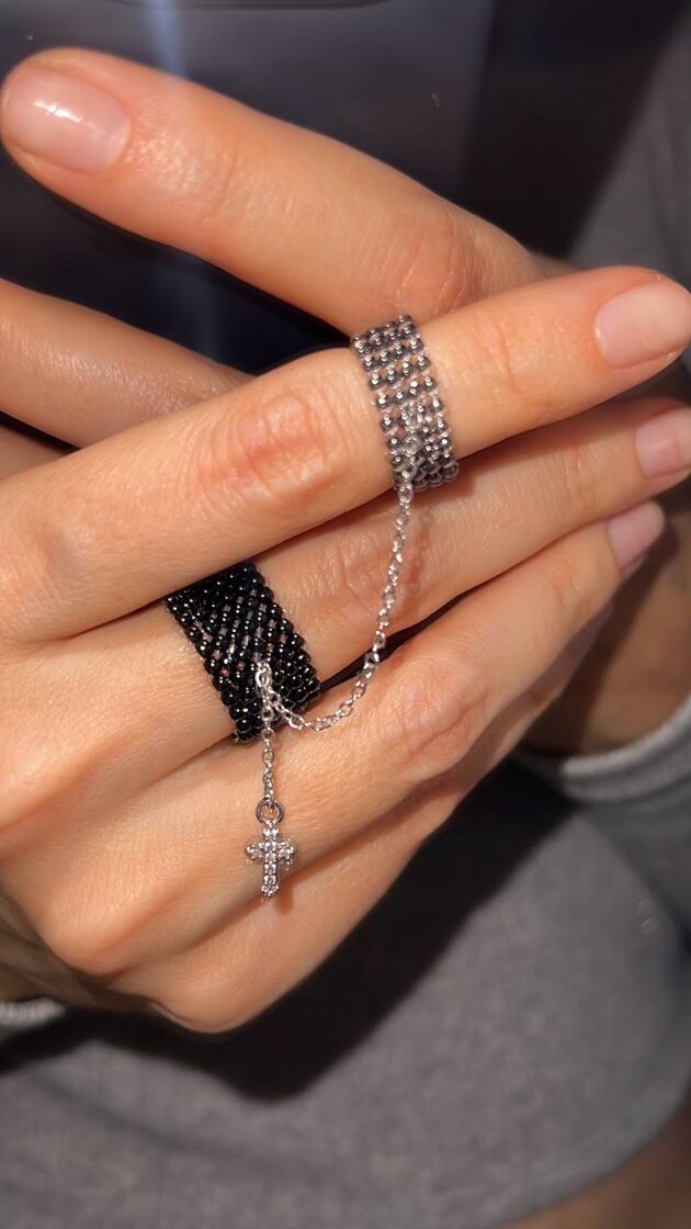 BLACK GLANCE + GRAPHIT with Cross