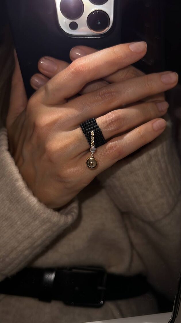 BLACK MATTE with Sphere & Stone