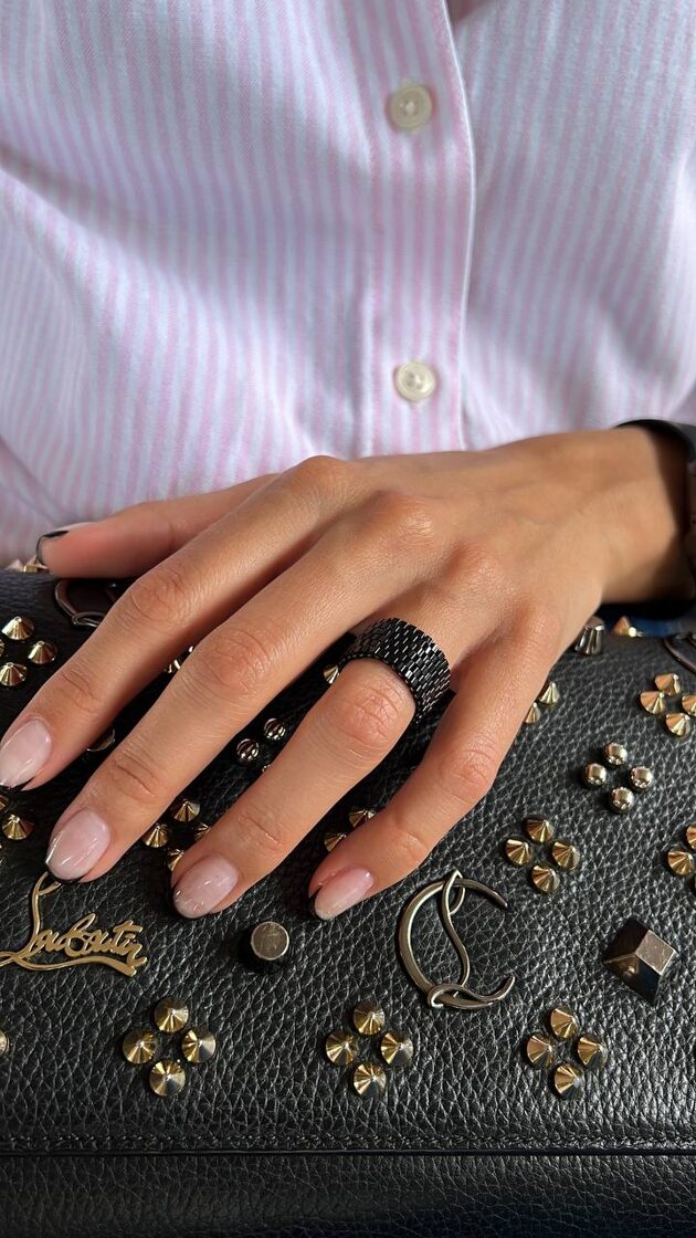 Gredzens Black Sugar