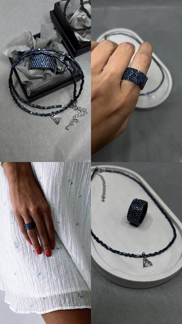 Комплект состоит из голубого сахарного кольца и чокера с бриллиантом.